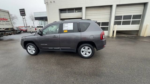 2017 Jeep Compass Latitude FWD
