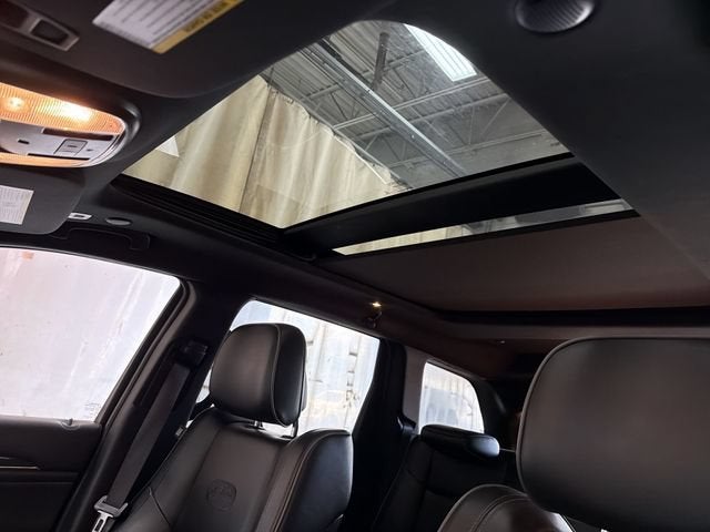 2019 Jeep Grand Cherokee Overland 4x4