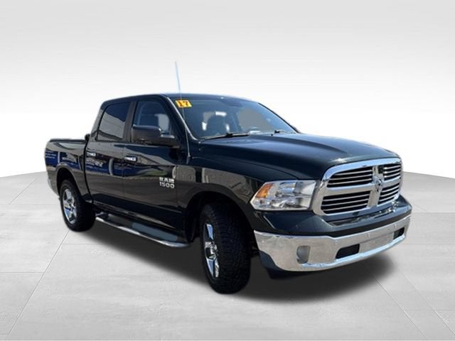 2017 RAM 1500 Big Horn Crew Cab 4x4 5'7" Box