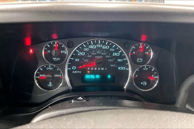 2023 Chevrolet Express Passenger 3500 1LT