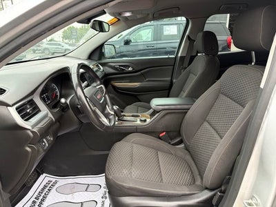 2017 GMC Acadia SLE
