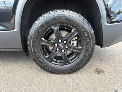 2022 GMC Acadia AT4