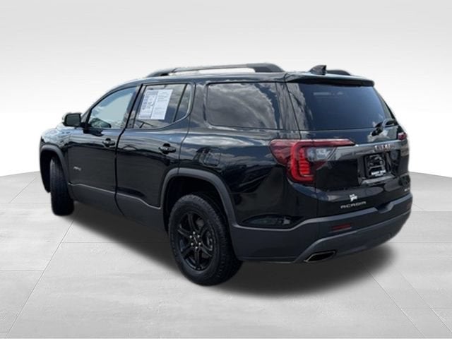 2022 GMC Acadia AT4