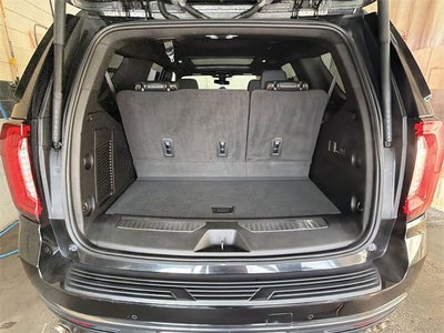 2022 GMC Yukon AT4