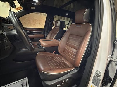 2023 GMC Yukon XL Denali Ultimate
