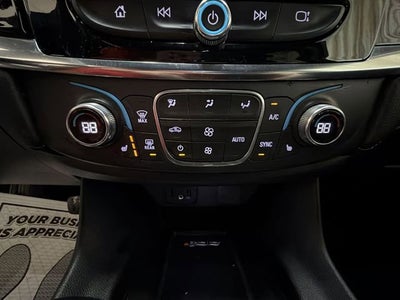 2022 Chevrolet Traverse LT Leather