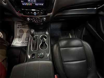 2022 Chevrolet Traverse LT Leather