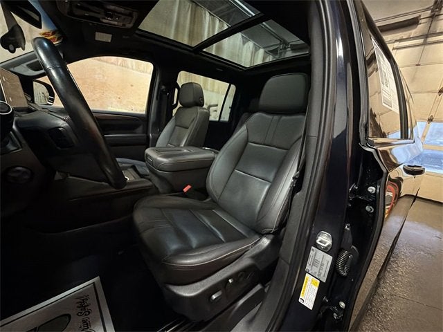 2022 Chevrolet Suburban RST