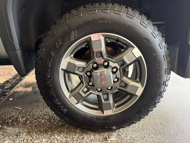 2025 GMC Sierra 2500 HD SLT