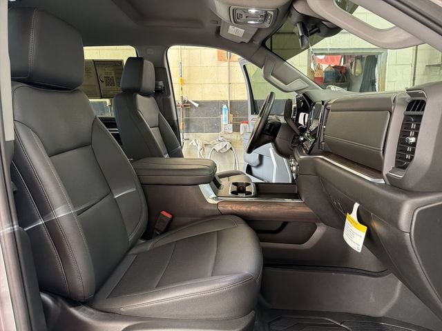2025 GMC Sierra 2500 HD SLT