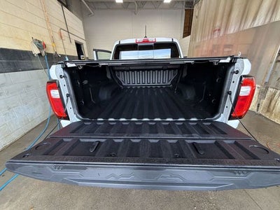 2023 GMC Canyon AT4