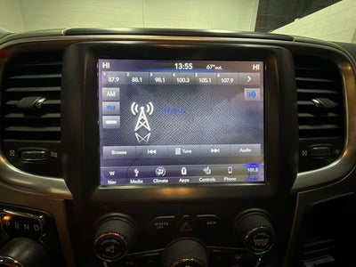 2018 RAM 1500 Big Horn Crew Cab 4x4 5'7" Box