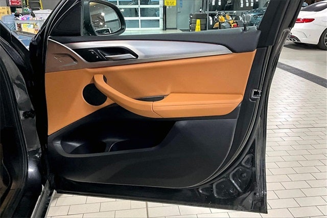 2022 BMW X4 xDrive30i