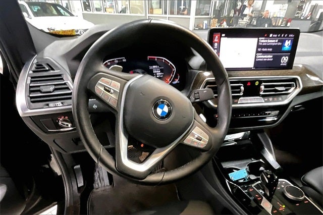 2023 BMW X4 xDrive30i