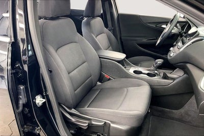 2023 Chevrolet Malibu RS