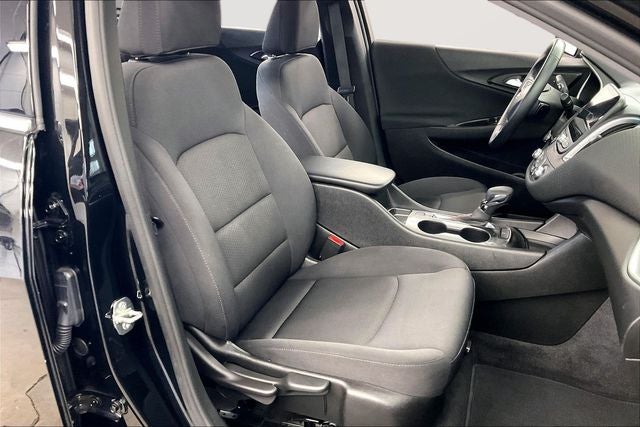 2023 Chevrolet Malibu RS