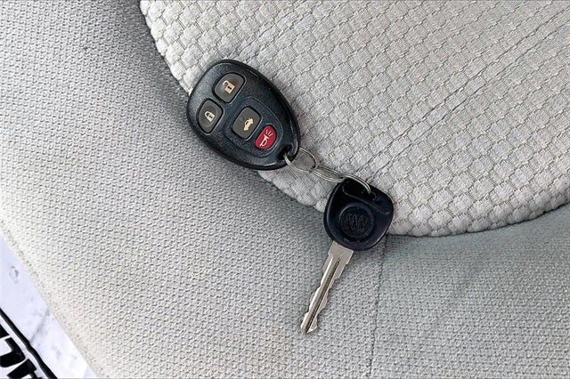 2011 Buick Lucerne CX