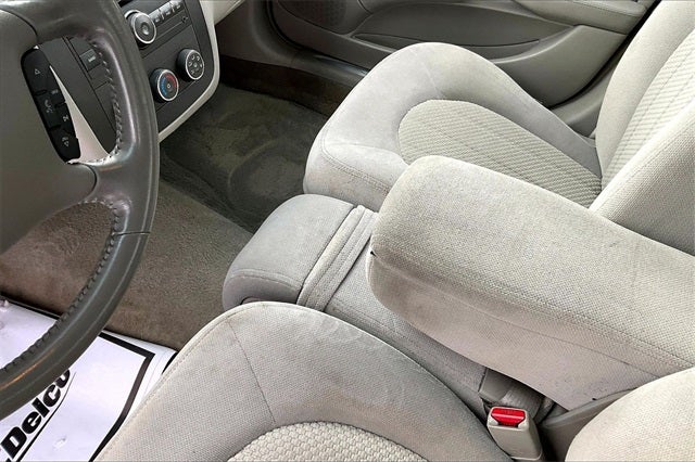 2011 Buick Lucerne CX