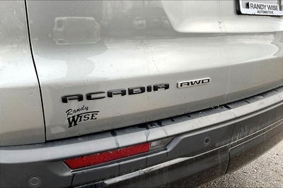 2024 GMC Acadia AT4