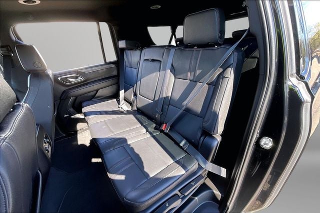 2024 Chevrolet Suburban RST