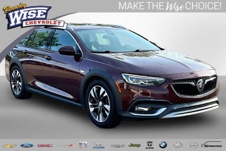 2019 Buick Regal TourX Essence