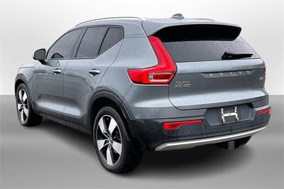 2019 Volvo XC40 Momentum