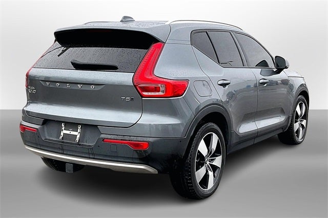 2019 Volvo XC40 Momentum
