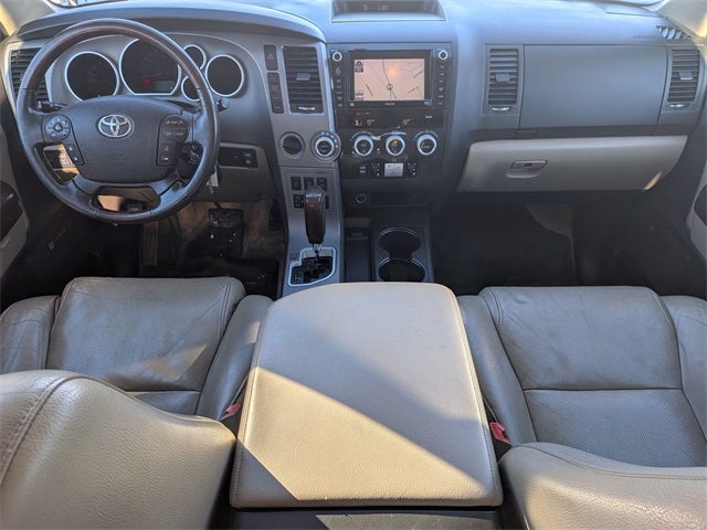 2011 Toyota SEQUOIA Platinum