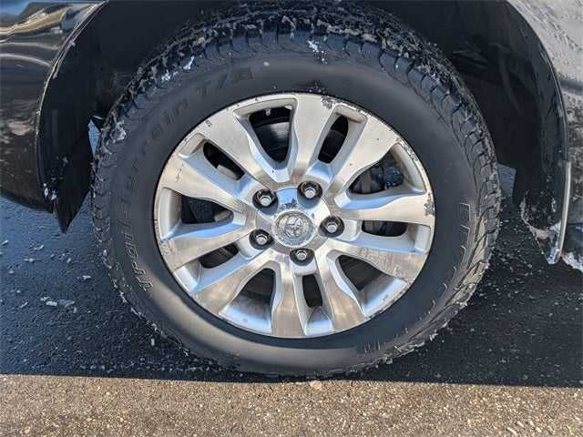 2011 Toyota SEQUOIA Platinum