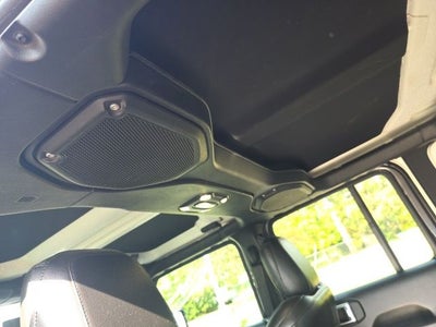 2020 Jeep Wrangler Unlimited Sahara Altitude