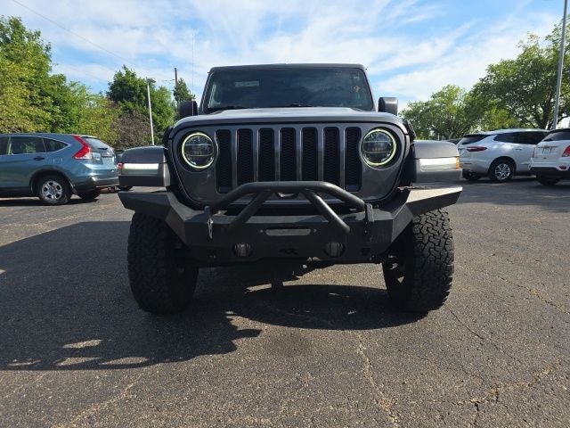2020 Jeep Wrangler Unlimited Sahara Altitude
