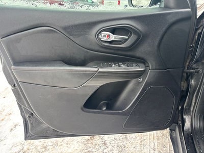 2017 Jeep Cherokee 75th Anniversary Edition