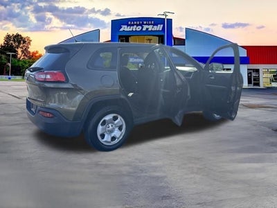 2015 Jeep Cherokee Sport