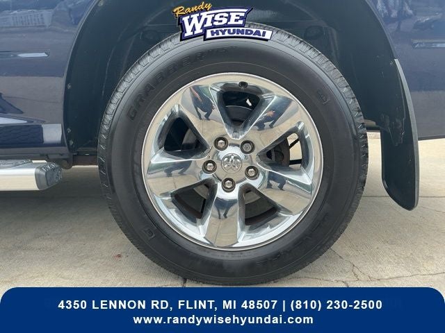 2017 RAM 1500 SLT