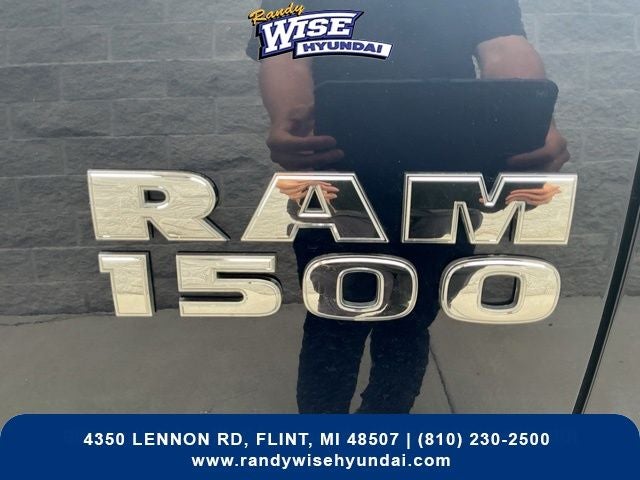 2017 RAM 1500 SLT