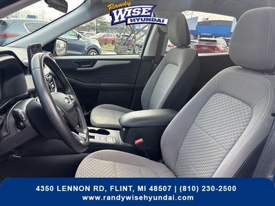 2022 Ford Escape Hybrid SE