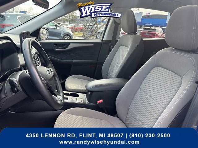 2022 Ford Escape Hybrid SE