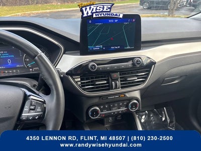 2022 Ford Escape Hybrid SE