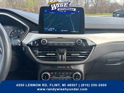 2022 Ford Escape Hybrid SE