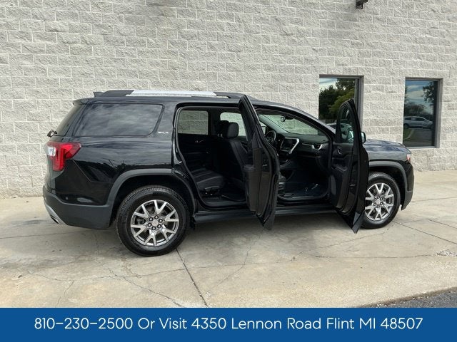 2022 GMC Acadia SLT