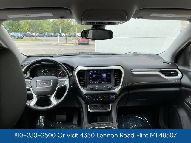 2022 GMC Acadia SLT