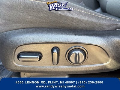 2018 Chevrolet Traverse LT Cloth w/1LT