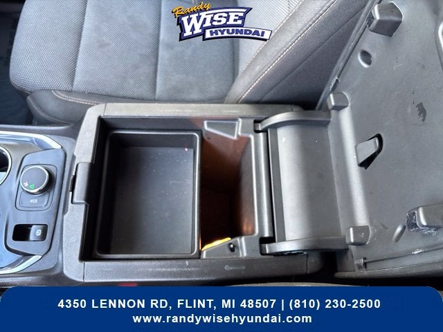 2018 Chevrolet Traverse LT Cloth w/1LT