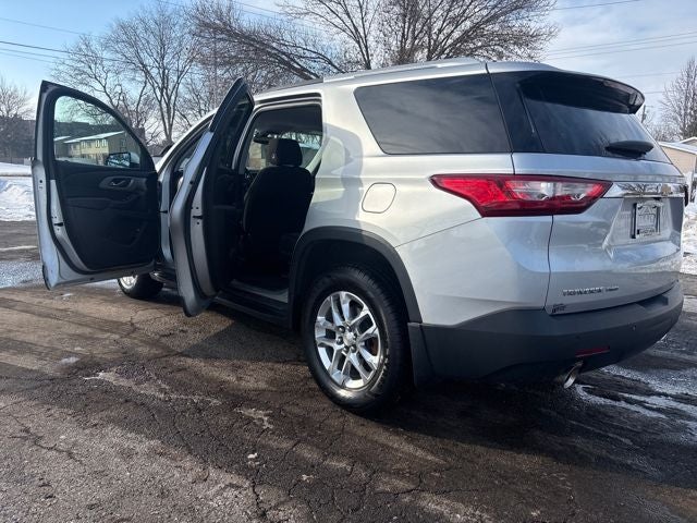 2018 Chevrolet Traverse LT Cloth w/1LT