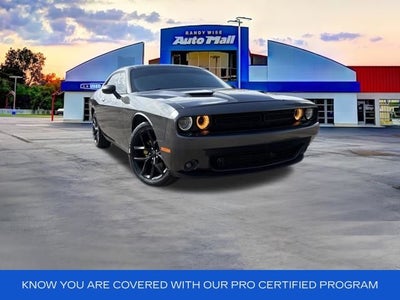 2022 Dodge Challenger SXT