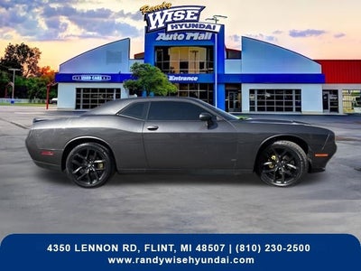 2022 Dodge Challenger SXT