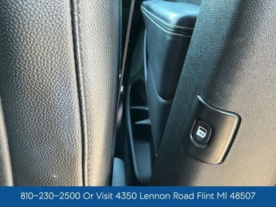 2016 Chrysler Town & Country S
