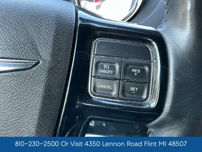 2016 Chrysler Town & Country S