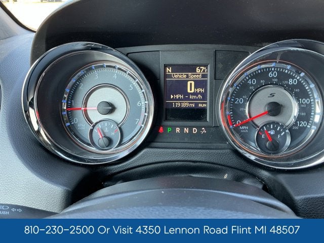 2016 Chrysler Town & Country S