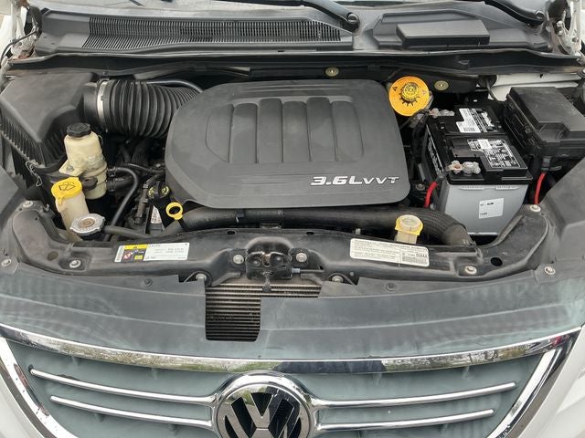 2014 Volkswagen Routan SEL Premium